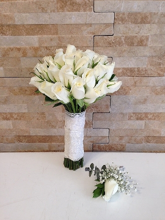 Beyaz Gül gelin Çiçeği