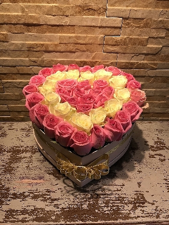 Kalpli Gül Aranjmanı