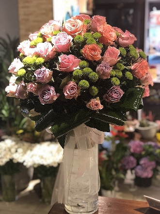 Zarif Çiçek Aranjmanı